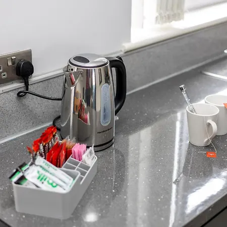 Holiday home Stonecliffe 33 By Alt-stay - 3 Bed - Parking, Wifi & Full Kitchen - Contractors & Relocations - Weekly & Monthly Rates - Rates Direct, Search Alt-stay *