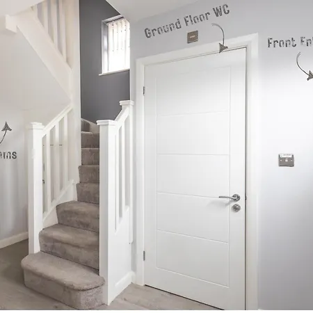 Feriehus Stonecliffe 33 By Alt-stay - 3 Bed - Parking, Wifi & Full Kitchen - Contractors & Relocations - Weekly & Monthly Rates - Rates Direct, Search Alt-stay *