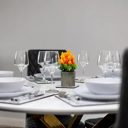 Stonecliffe 33 By Alt-stay - 3 Bed - Parking, Wifi & Full Kitchen - Contractors & Relocations - Weekly & Monthly Rates - Rates Direct, Search Alt-stay Feriehus Leeds (West Yorkshire)