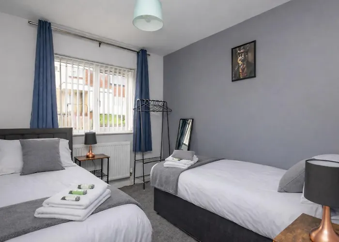 بيت للعطل Stonecliffe 33 By Alt-Stay Contractor Accommodation - 3 Bed Contractor Home With Parking, Wi-Fi & Full Kitchen - Ideal For Long Stays *