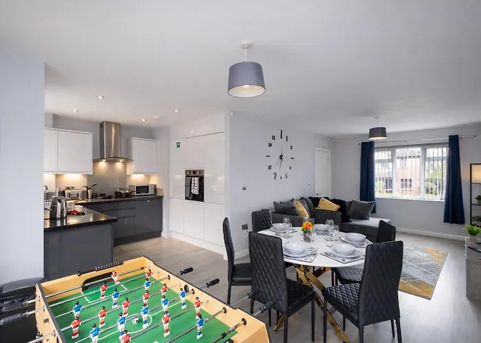 Stonecliffe 33 By Alt-Stay Contractor Accommodation - 3 Bed Contractor Home With Parking, Wi-Fi & Full Kitchen - Ideal For Long Stays *