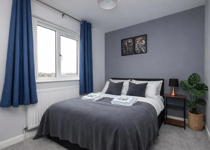 Stonecliffe 33 By Alt-Stay Contractor Accommodation - 3 Bed Contractor Home With Parking, Wi-Fi & Full Kitchen - Ideal For Long Stays