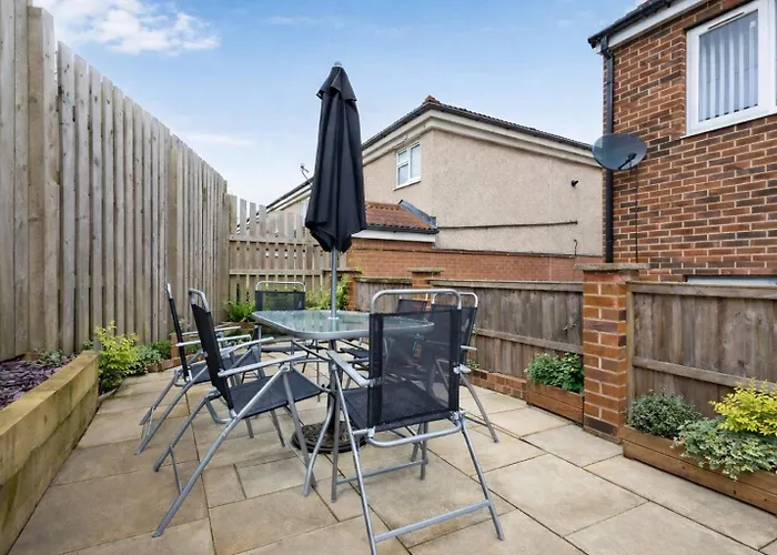 Holiday home Stonecliffe 33 By Alt-Stay Contractor Accommodation - 3 Bed Contractor Home With Parking, Wi-Fi & Full Kitchen - Ideal For Long Stays Leeds (West Yorkshire)