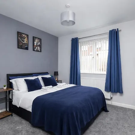 Casa de Férias Stonecliffe 33 By Alt-Stay Contractor Accommodation - 3 Bed Contractor Home With Parking, Wi-Fi & Full Kitchen - Ideal For Long Stays *