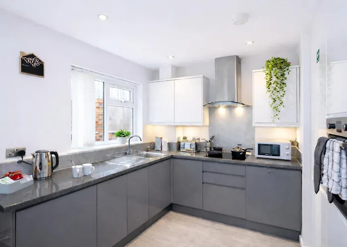 Casa de Férias Stonecliffe 33 By Alt-Stay Contractor Accommodation - 3 Bed Contractor Home With Parking, Wi-Fi & Full Kitchen - Ideal For Long Stays